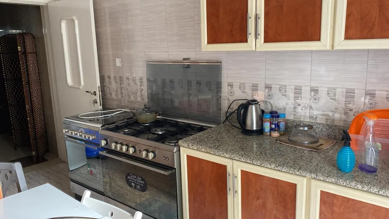 Homestay Royal Master Room Abu Dhabi