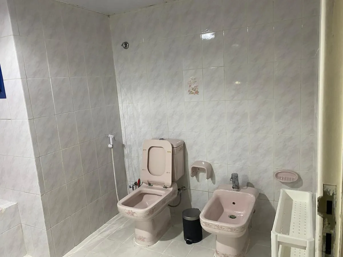 Royal Master Room Abu Dhabi Homestay