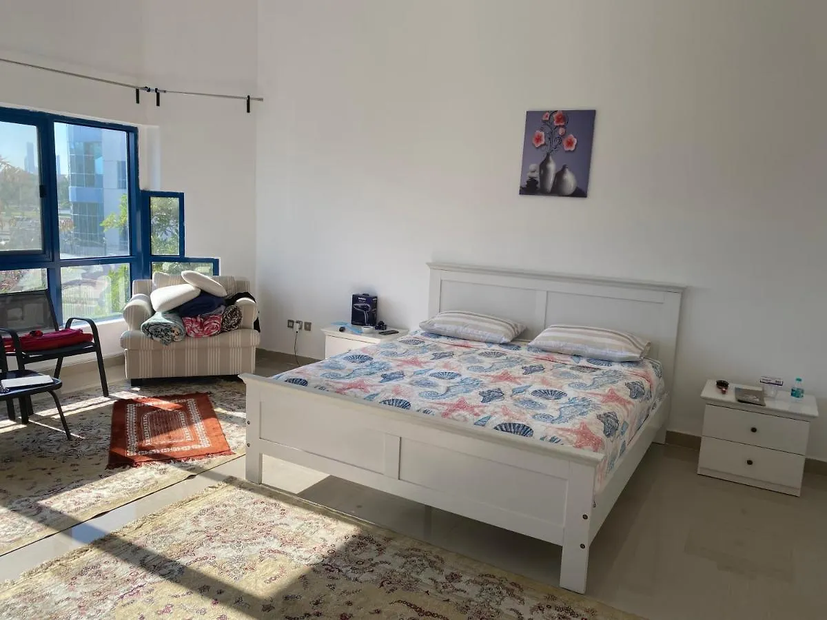 Homestay Royal Master Room Abu Dhabi