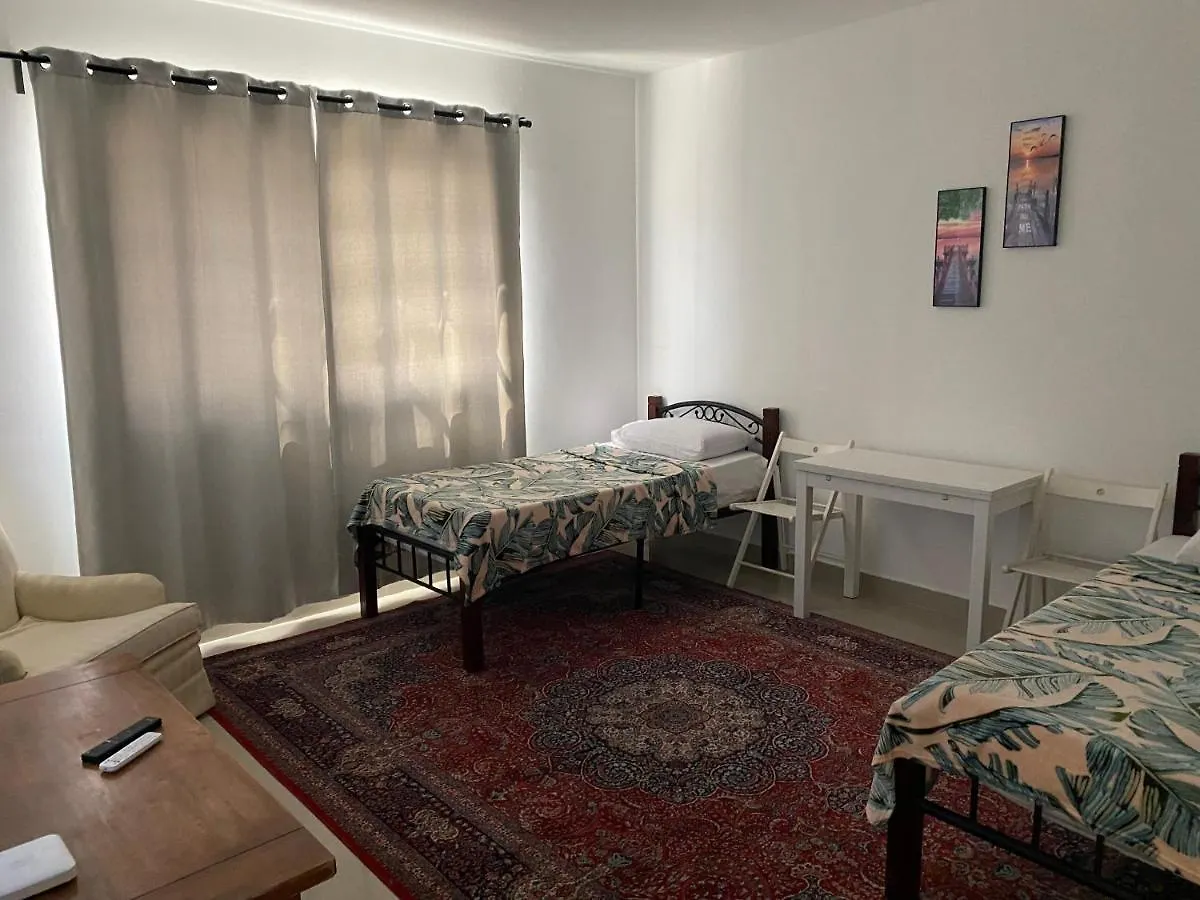 Royal Master Room Abu Dhabi Homestay